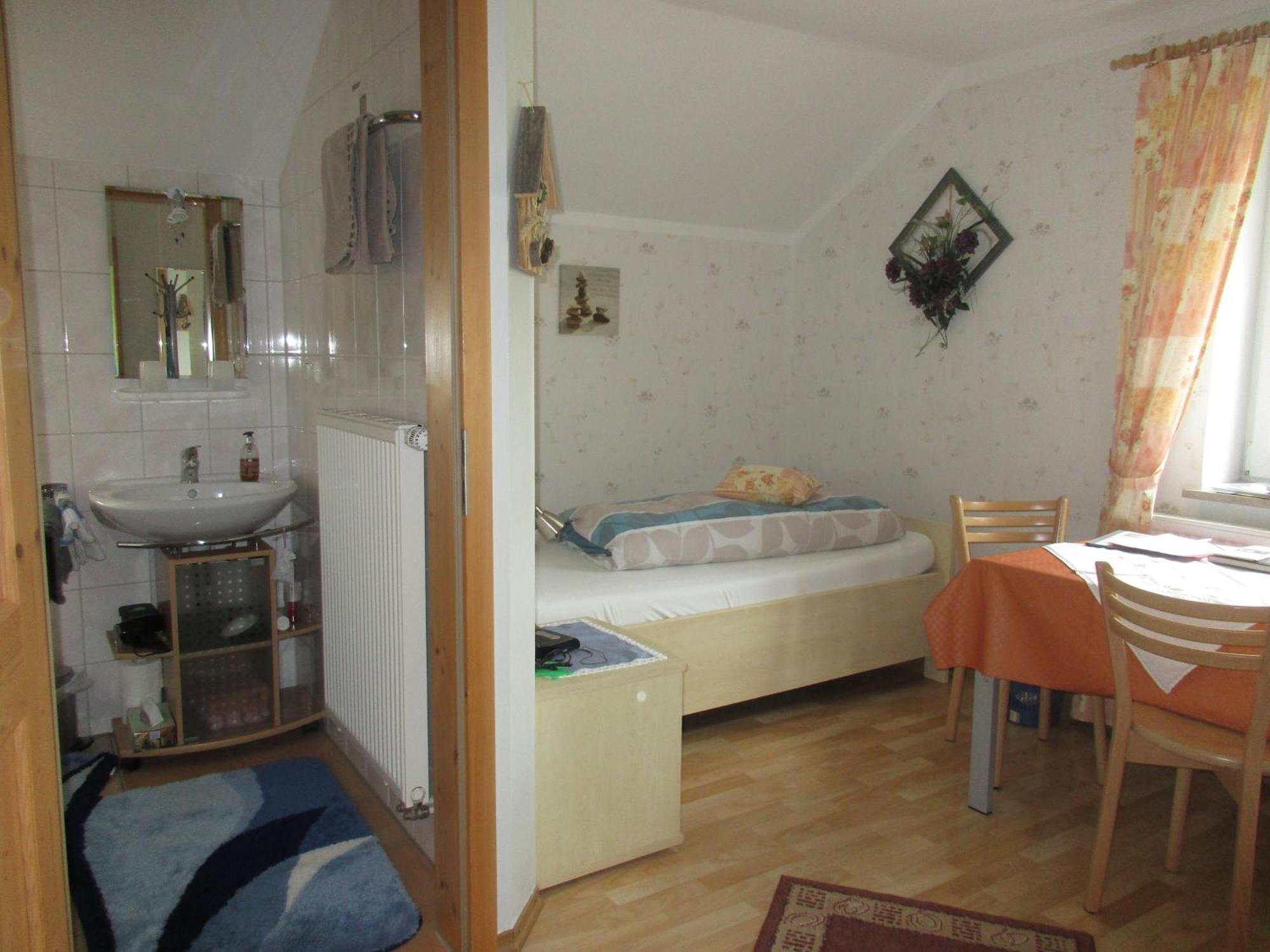 Gaestehaus Reisacher - Einzelzimmer Peiting Dış mekan fotoğraf